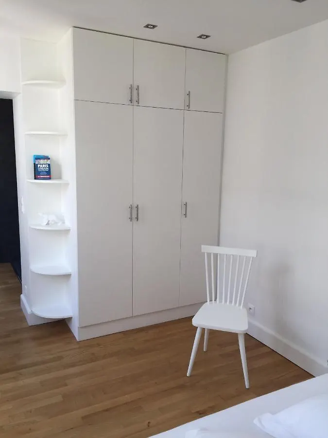 Faubourg Saint Honore Apartment